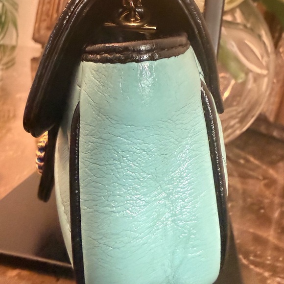 Gucci Mini GG Marmont Calfskin Leather Crossbody shoulder Bag Limited Edition - Picture 10 of 17